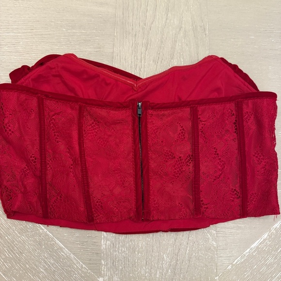 Forever 21 Red Stylish Corset Crop Top Witchy Vibes - Picture 3 of 5